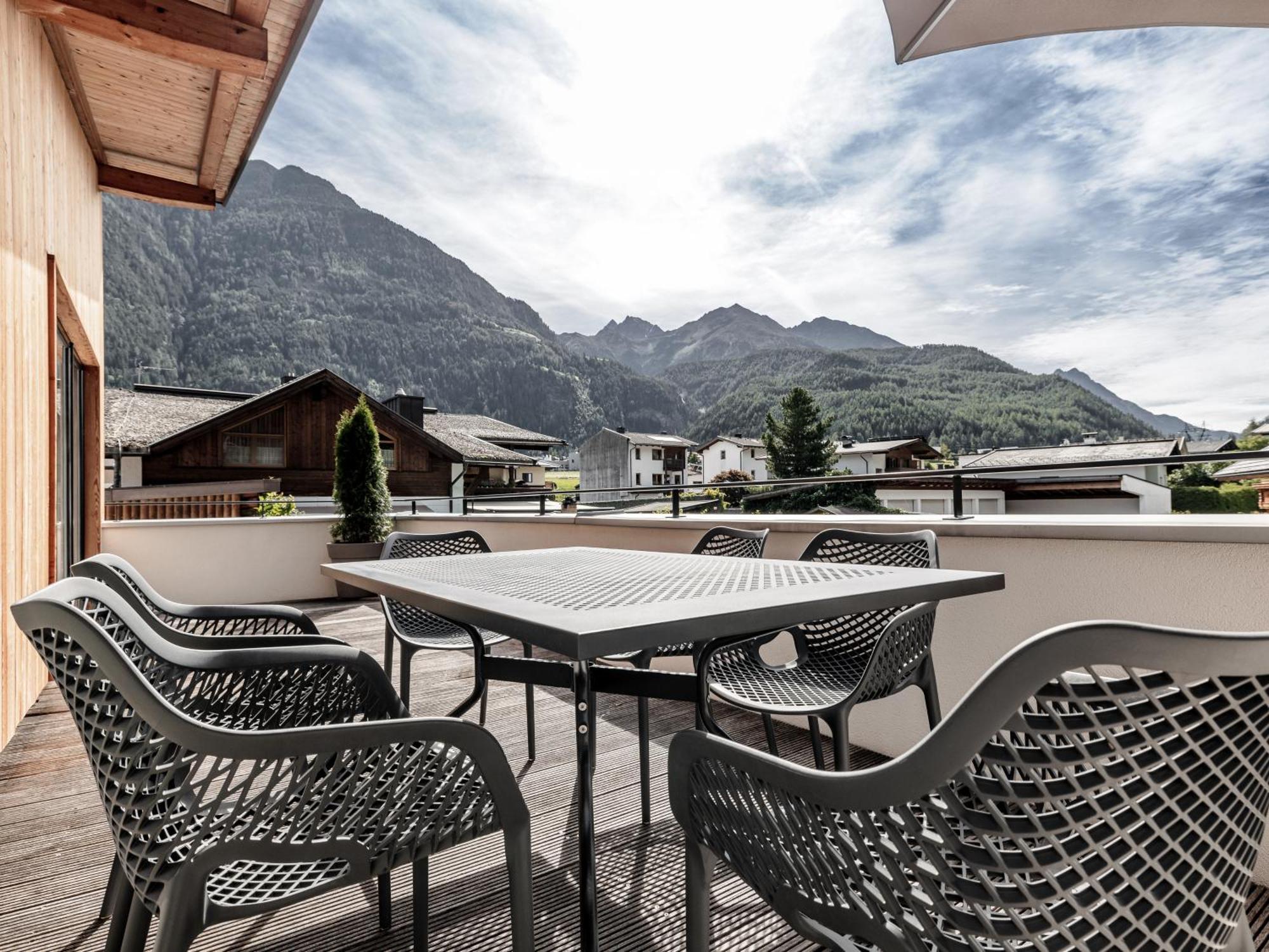 Apartamento Myalps Oetztal Inklusive Wellness Umhausen Exterior foto