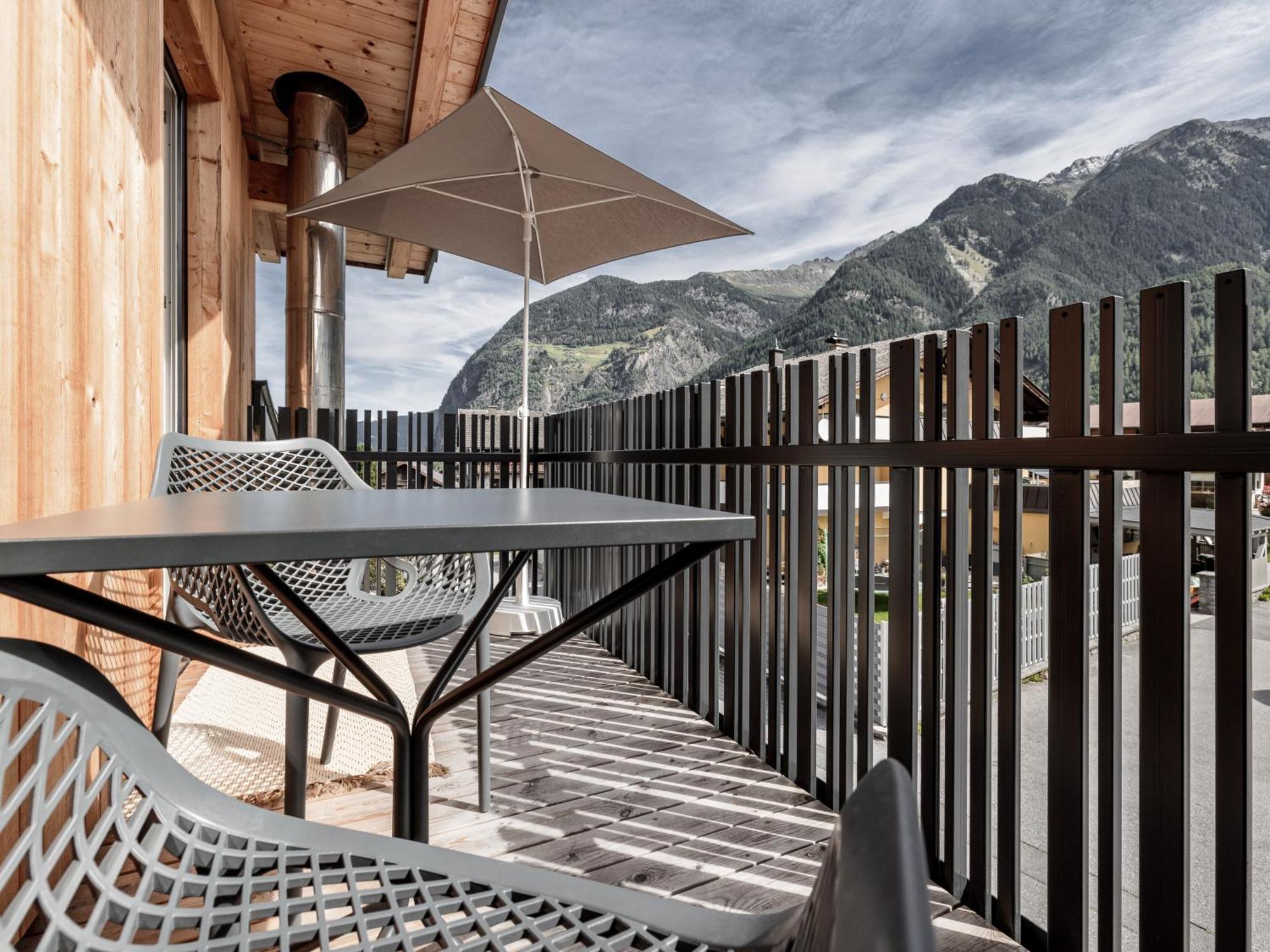 Apartamento Myalps Oetztal Inklusive Wellness Umhausen Exterior foto